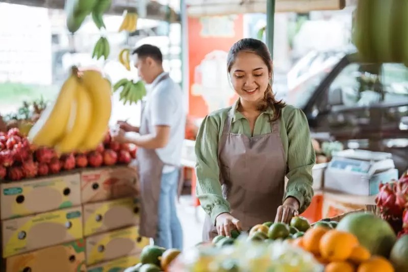 以五力分析淺談傳統市集青年接班的競爭機會
